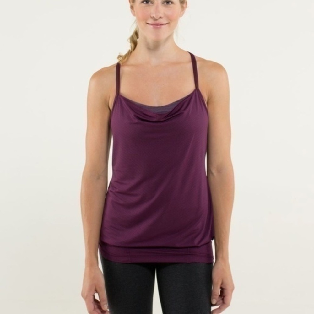 𝅺lululemon CBY tank top Size 6